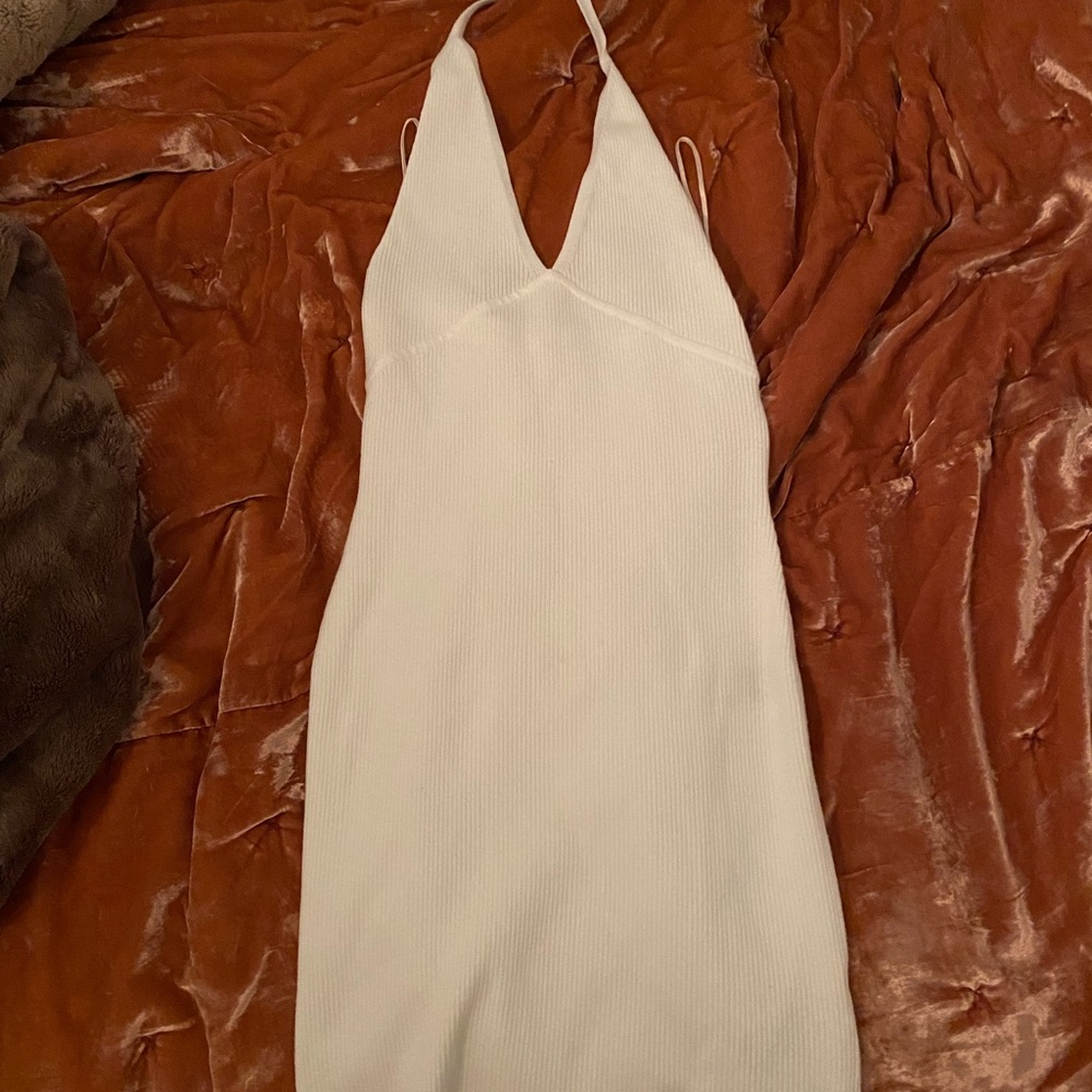 ARITZIA - WILFRED WHITE HALTED NECK MINI DRESS